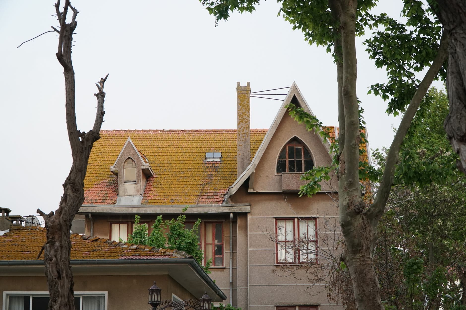 The Cap on Your Chimney Is a Spark Arrestor First